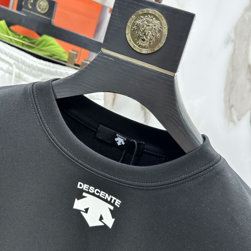 Descente T-Shirts